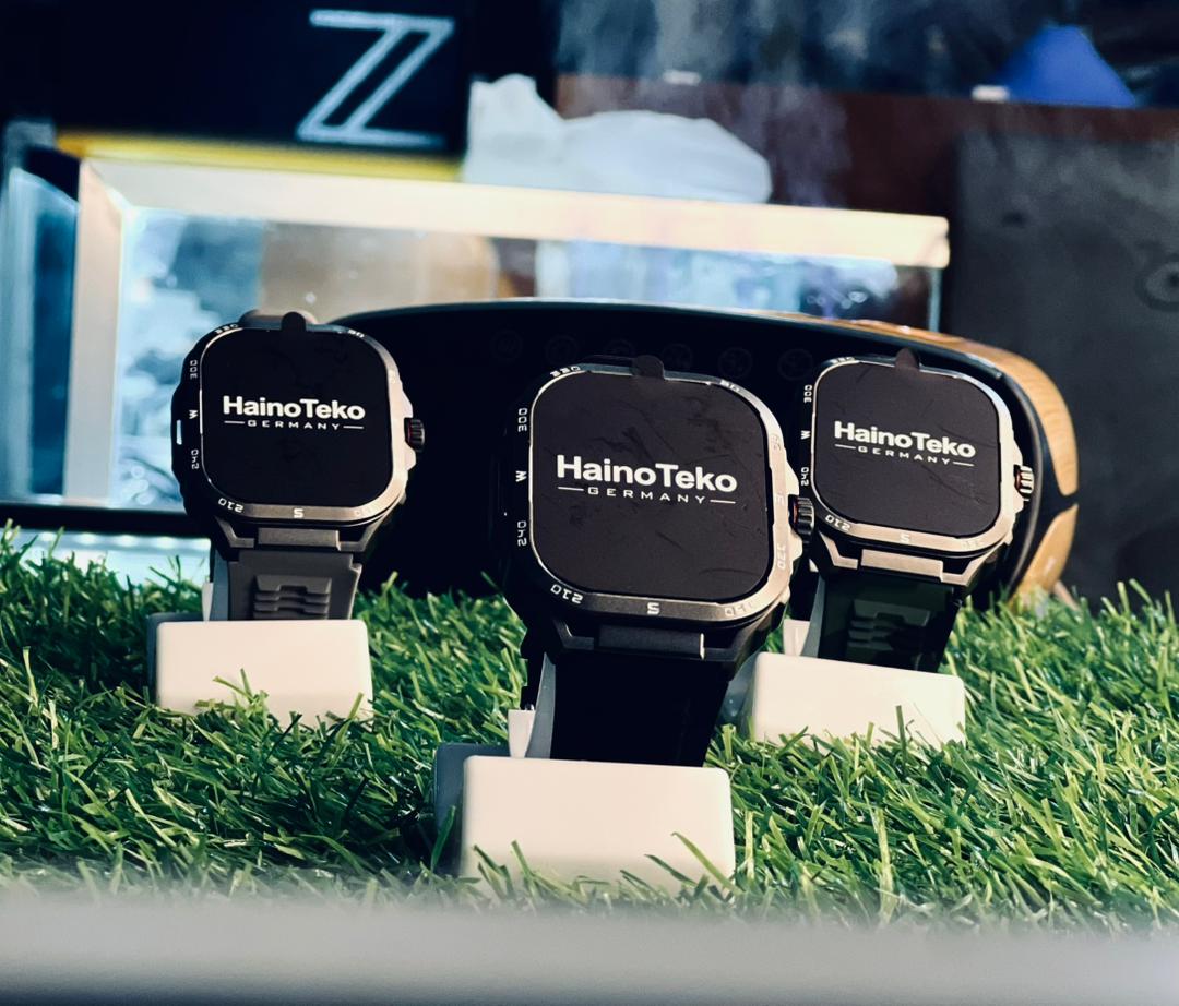 Haino Techo Smart watch